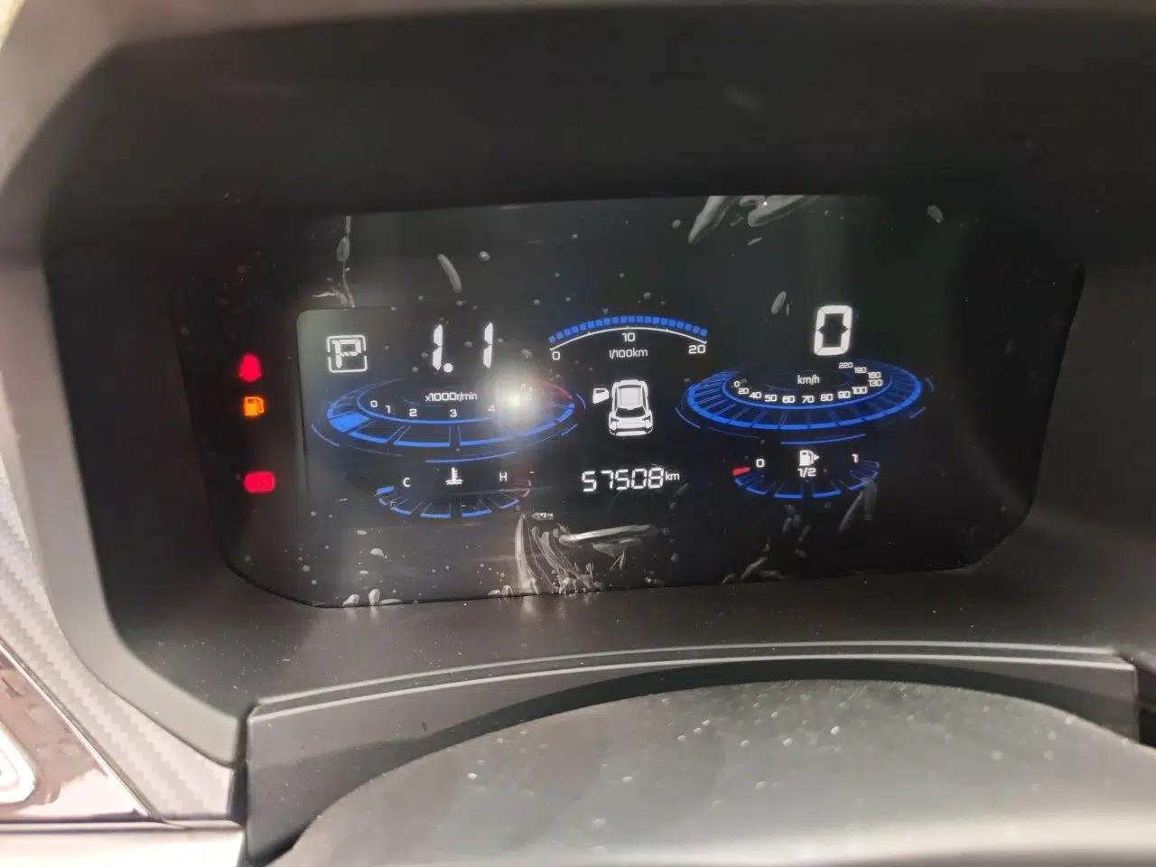 Venucia T60 2020 1.6L CVT Smart Drive Version China VI Standard — миниатюра 11