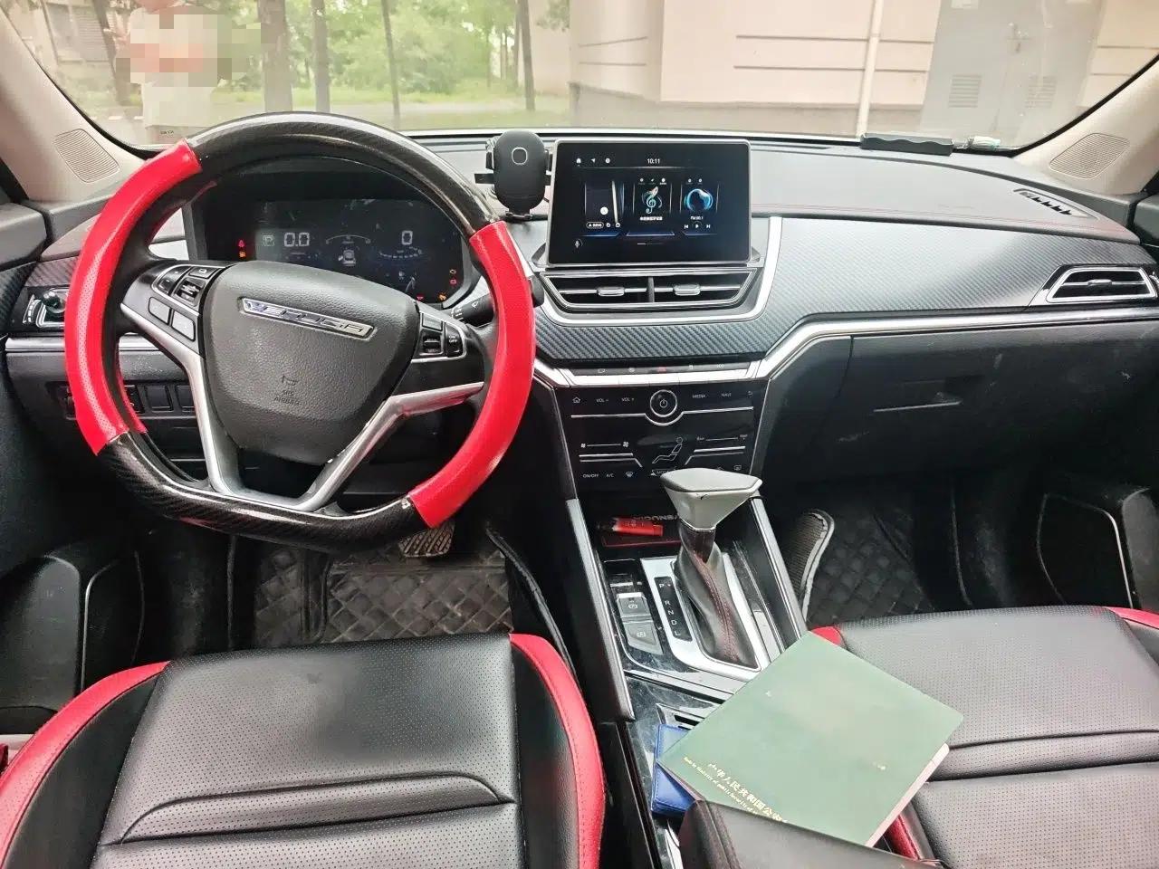 Venucia T60 2020 1.6L CVT Smart Drive Version China VI Standard — миниатюра 9