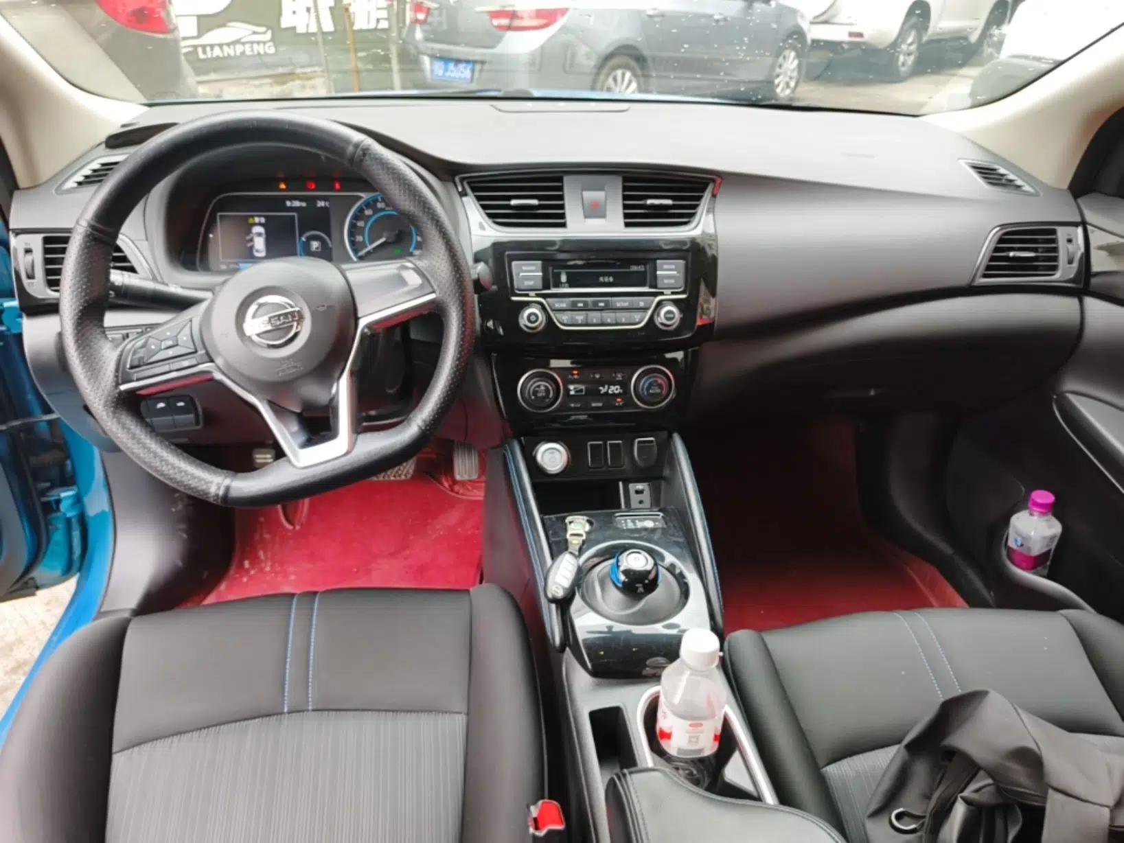 Nissan Sylphy EV 2018 Smart Edition — миниатюра 12