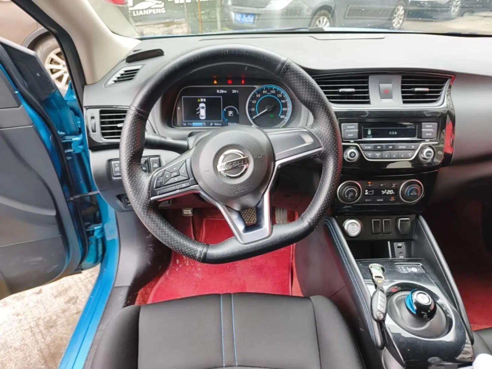 Nissan Sylphy EV 2018 Smart Edition — миниатюра 13