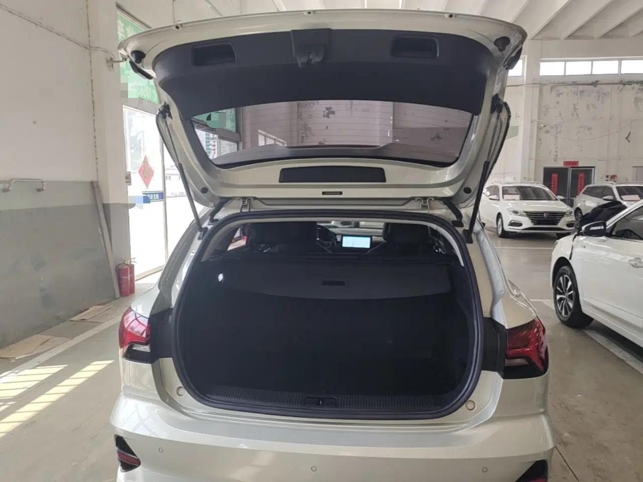 Roewe Ei5 2021 500 Admiration Edition — миниатюра 22