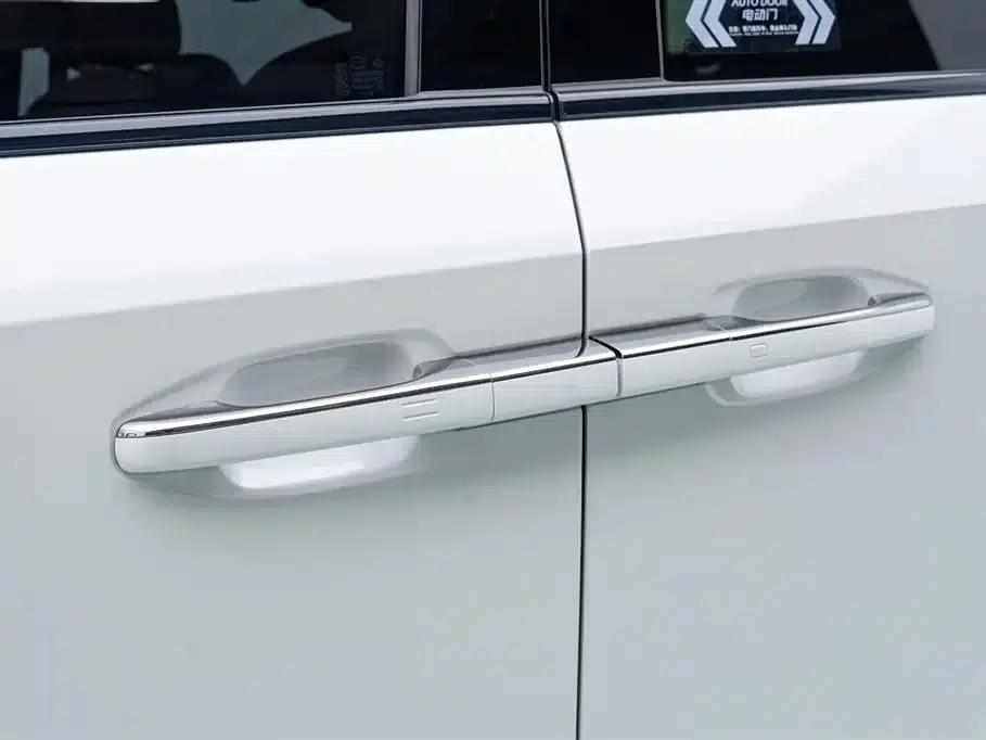 Trumpchi Aspiration M8 2025 Qiankun Series Ultra First Class — миниатюра 14