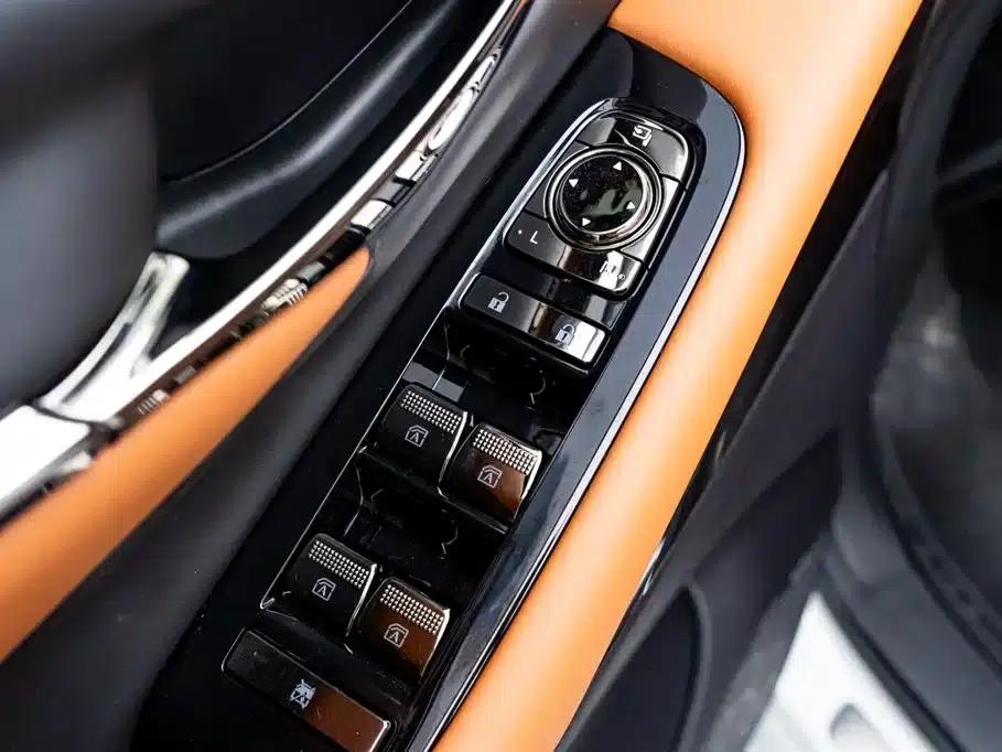 Trumpchi Aspiration M8 2025 Qiankun Series Ultra First Class — миниатюра 24