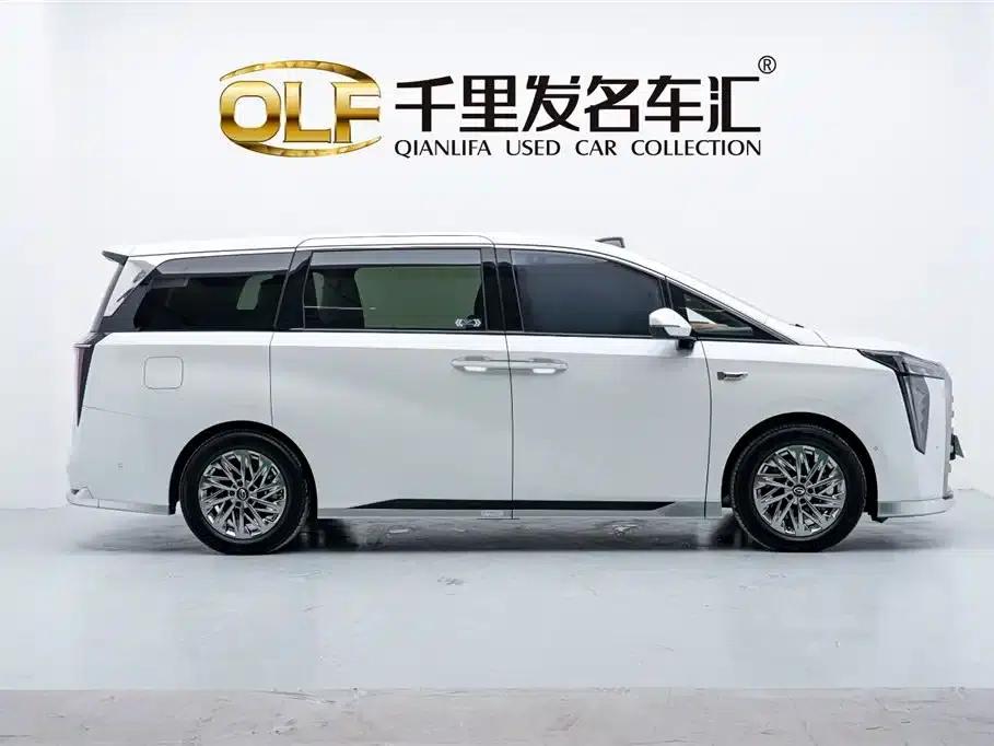 Trumpchi Aspiration M8 2025 Qiankun Series Ultra First Class — миниатюра 7