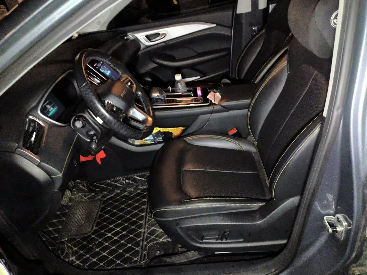 Roewe i6 MAX 2020 300TGI Automatic "Swell Cool Smart Drive" Edition — миниатюра 15