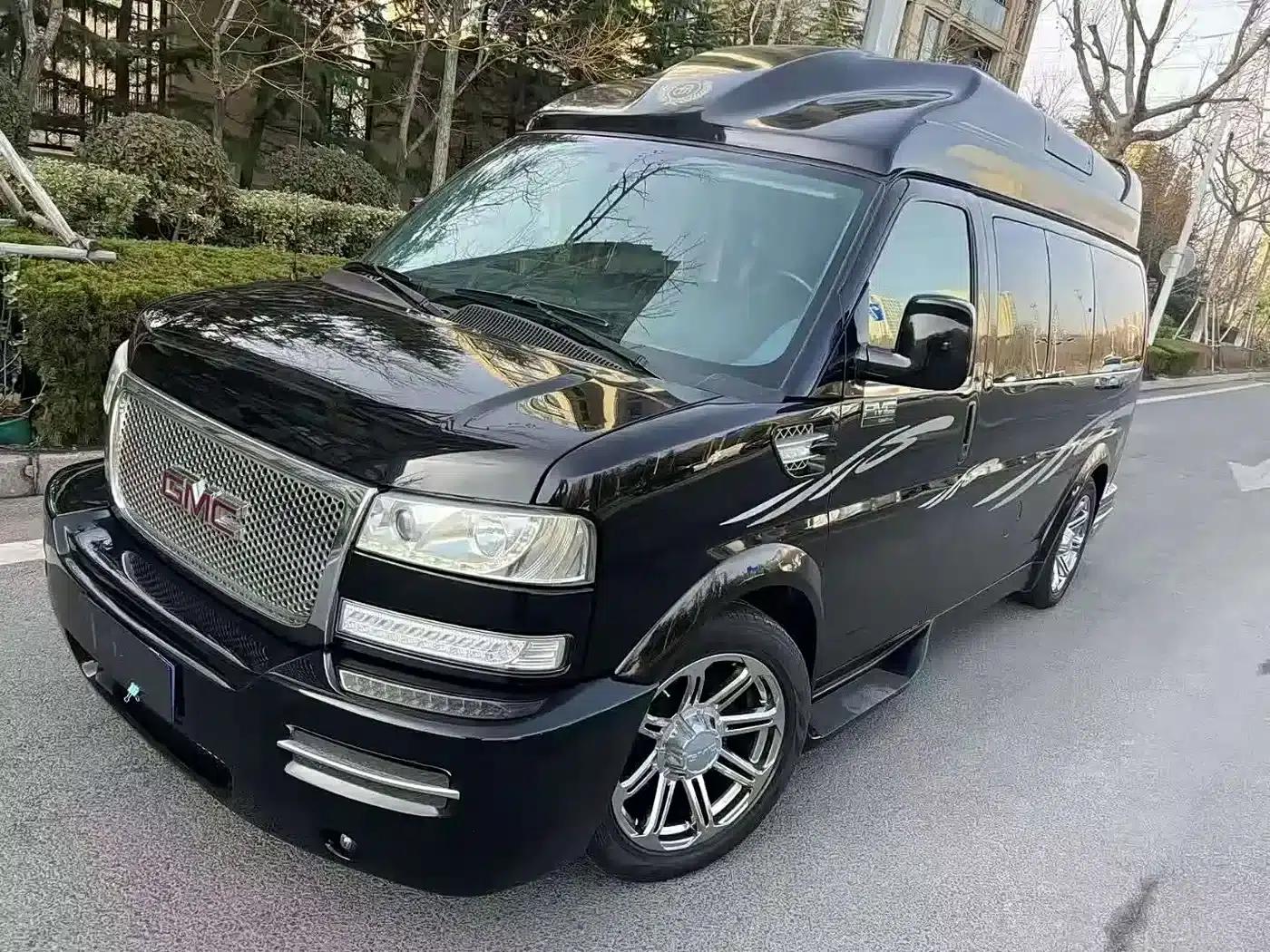 2017 SAVANA 6.0L G760S Elegant Supreme Edition — миниатюра 1