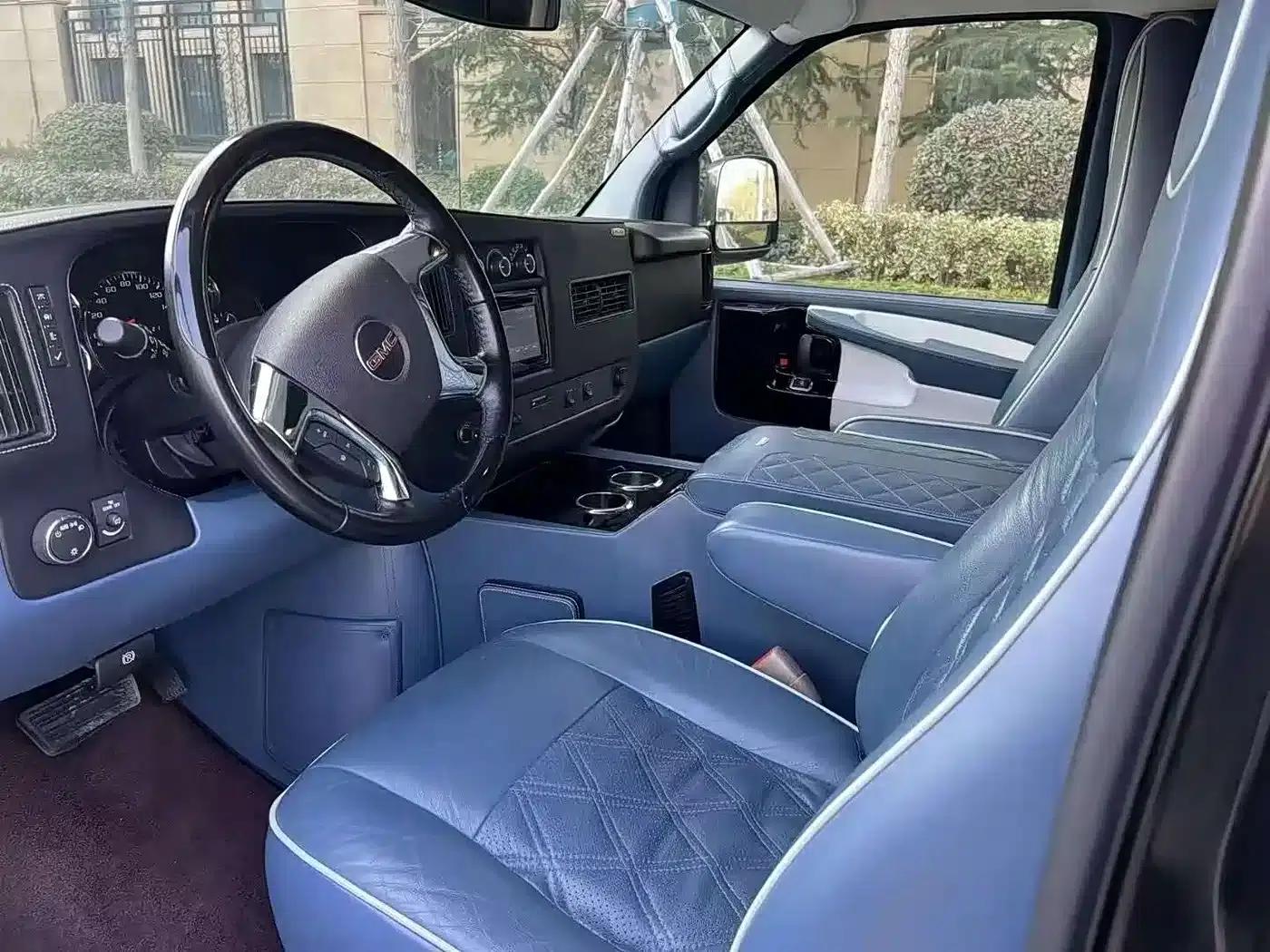 2017 SAVANA 6.0L G760S Elegant Supreme Edition — миниатюра 2