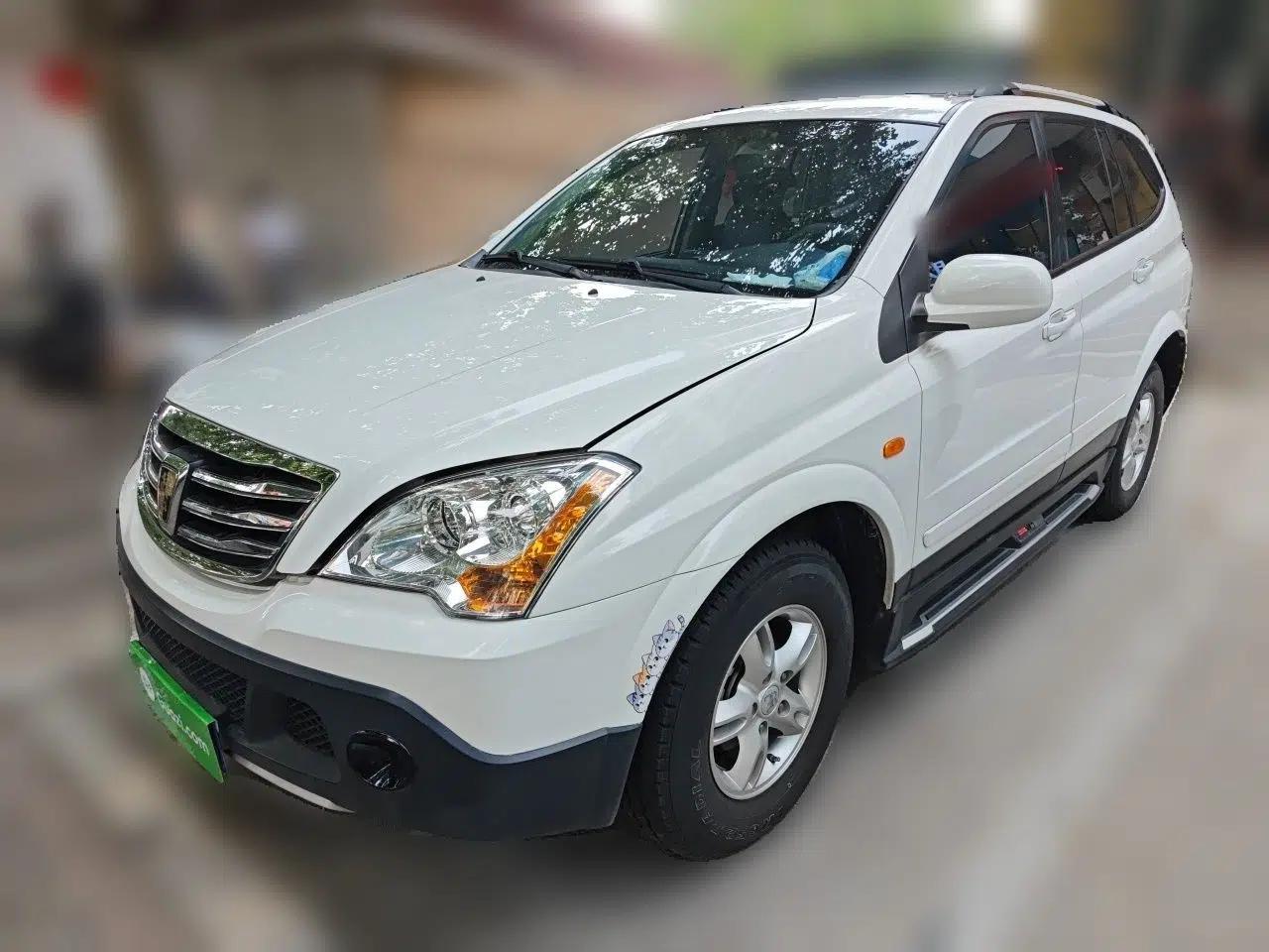 Roewe W5 2014 1.8T 2WD Automatic Tharu Special Edition — миниатюра 1