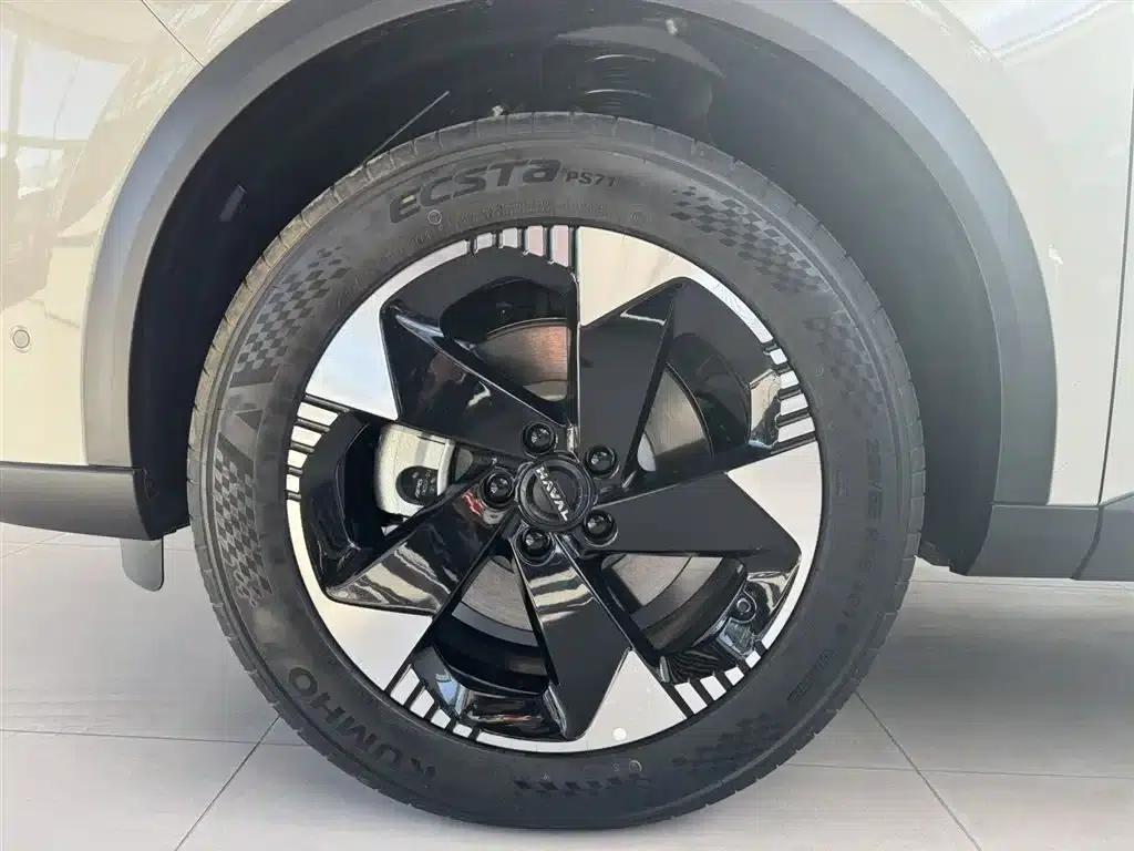 Haval Xiaolong MAX 2025 Hi4 110 Plus Smart Driving Edition — миниатюра 3