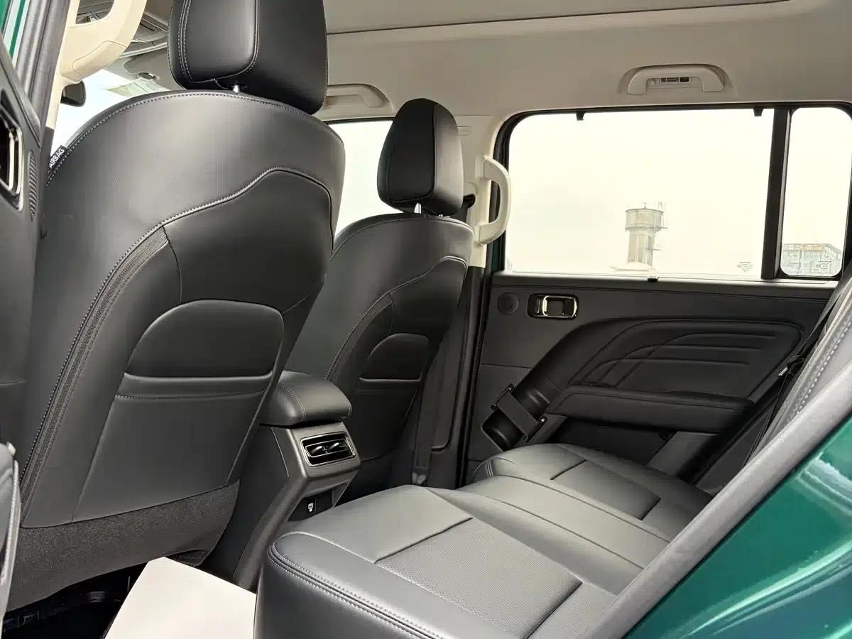 Haval Raptor 2025 Fuel-Powered 2.0T 4WD Ultra — миниатюра 16
