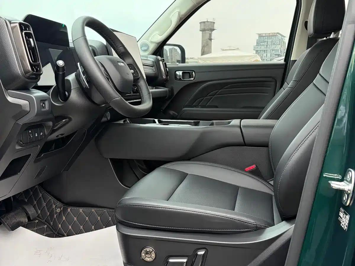 Haval Raptor 2025 Fuel-Powered 2.0T 4WD Ultra — миниатюра 19