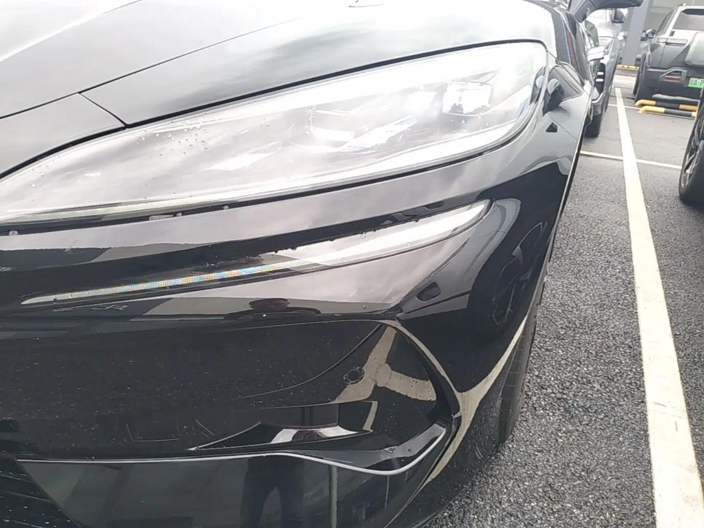 Denza Z9 2024 1100 km Four-Wheel Drive Max Version — миниатюра 8