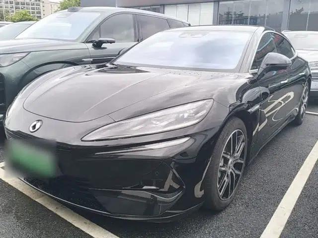 Denza Z9 2024 1100 km Four-Wheel Drive Max Version