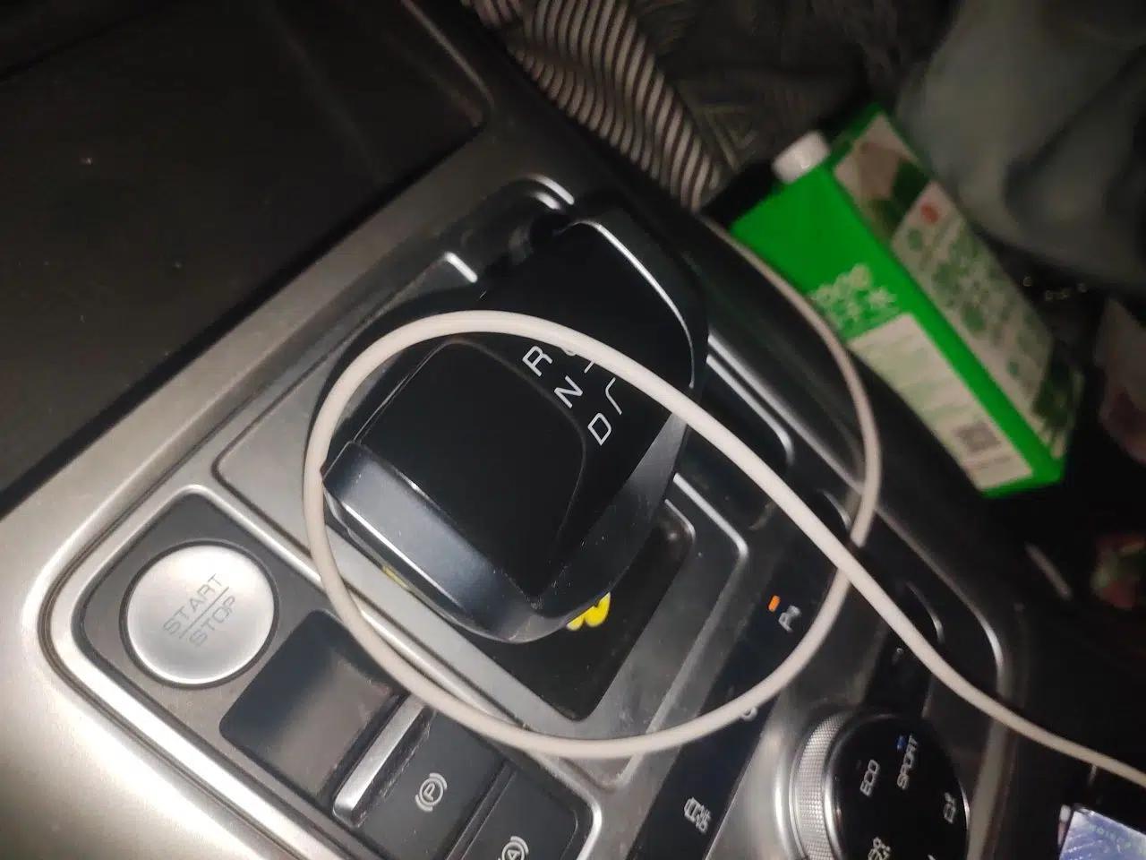Denza X 2020 PHEV Flagship Edition — миниатюра 14
