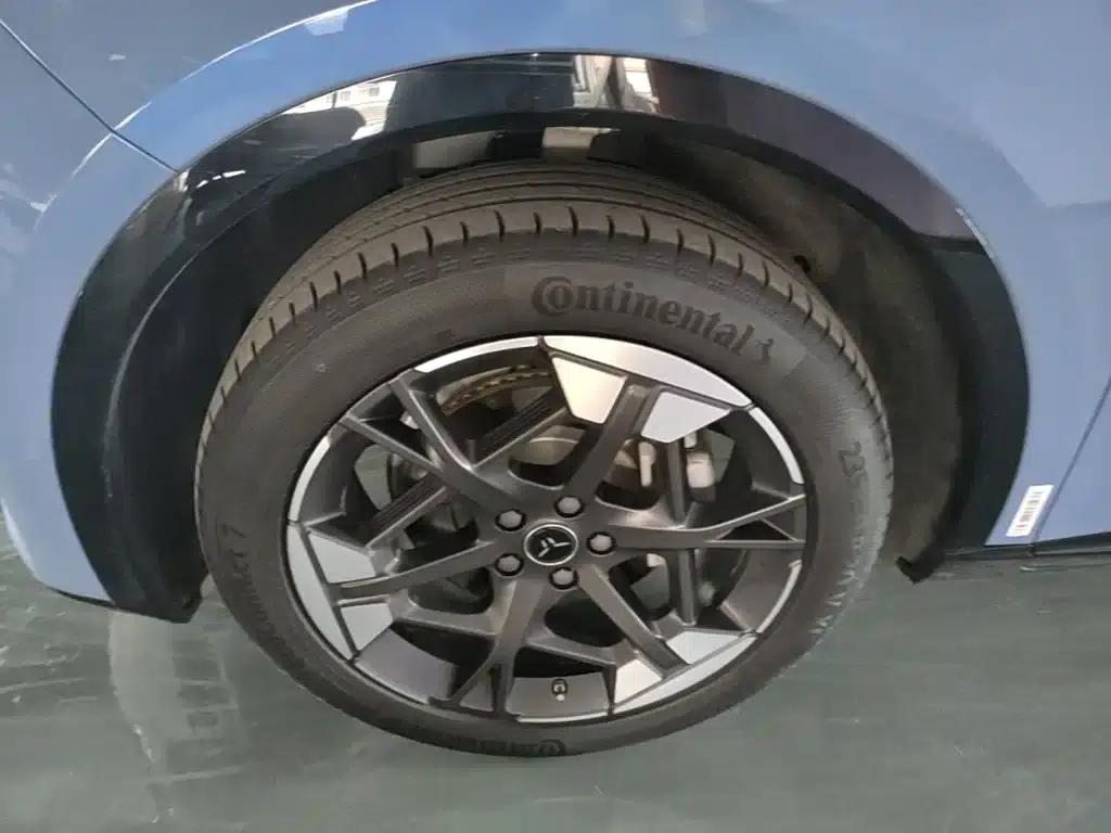 Hongqi Tiangong 06 2025 660 4WD Smart Selection Edition — миниатюра 23