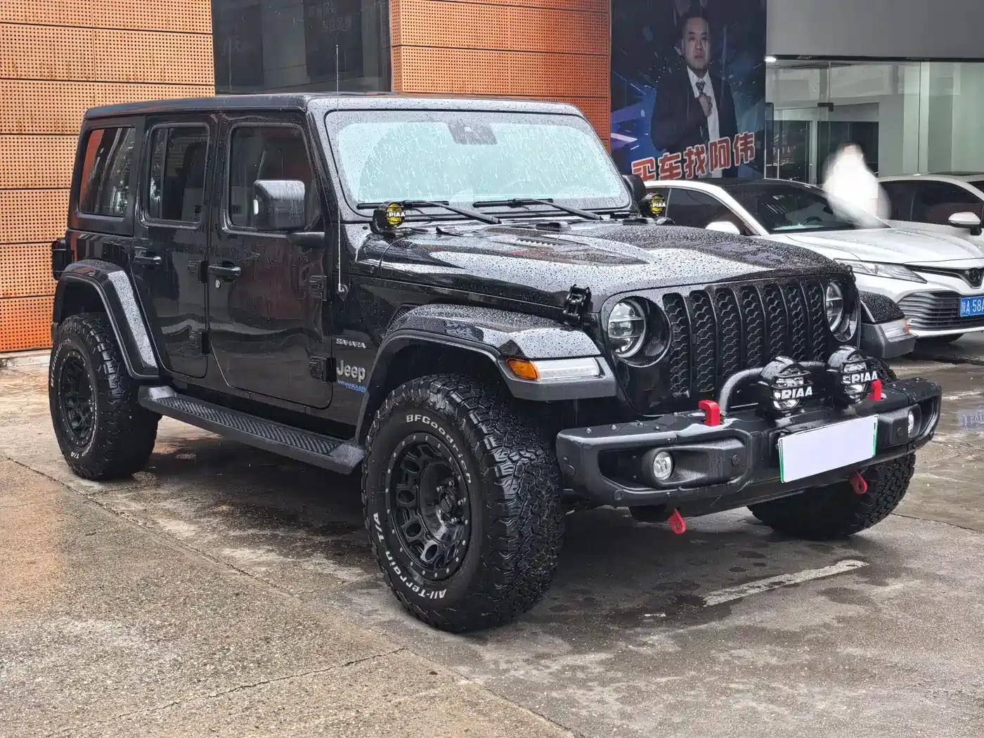 Jeep Wrangler New Energy 2021 Model 4-Door 2.0T 4xe Sahara First Edition — миниатюра 3