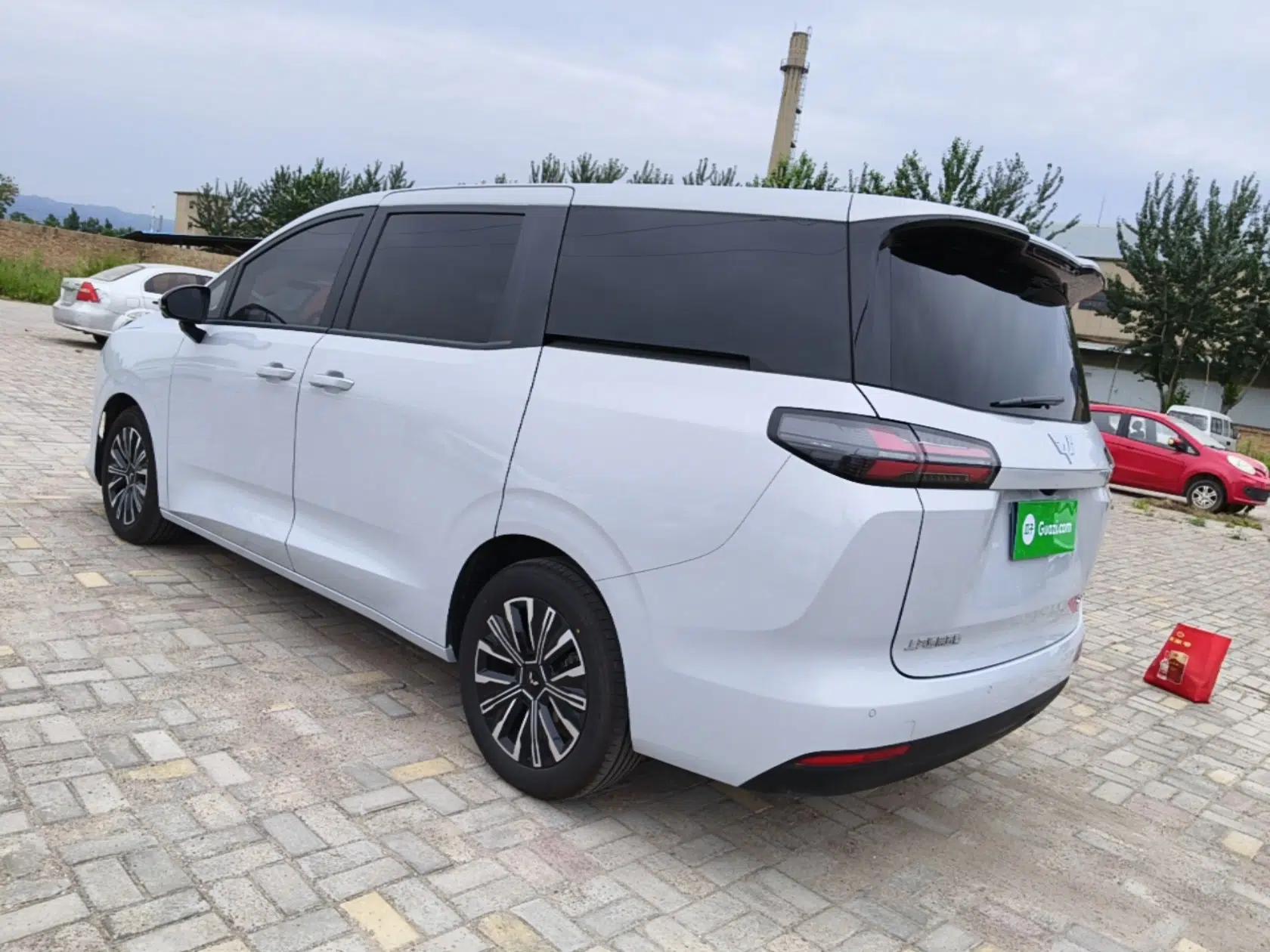 Wuling 730 2025 Model 1.5T CVT Elite Edition — миниатюра 4