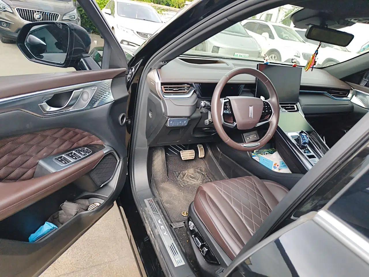 Wey Mocha 2021 2.0T Two-Wheel-Drive Premium Edition — миниатюра 16