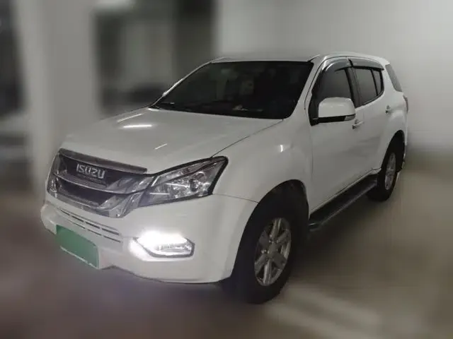 Isuzu mu-X 2017 2.5T Two-Wheel Drive Automatic Comfort Touring Version 7 Seats