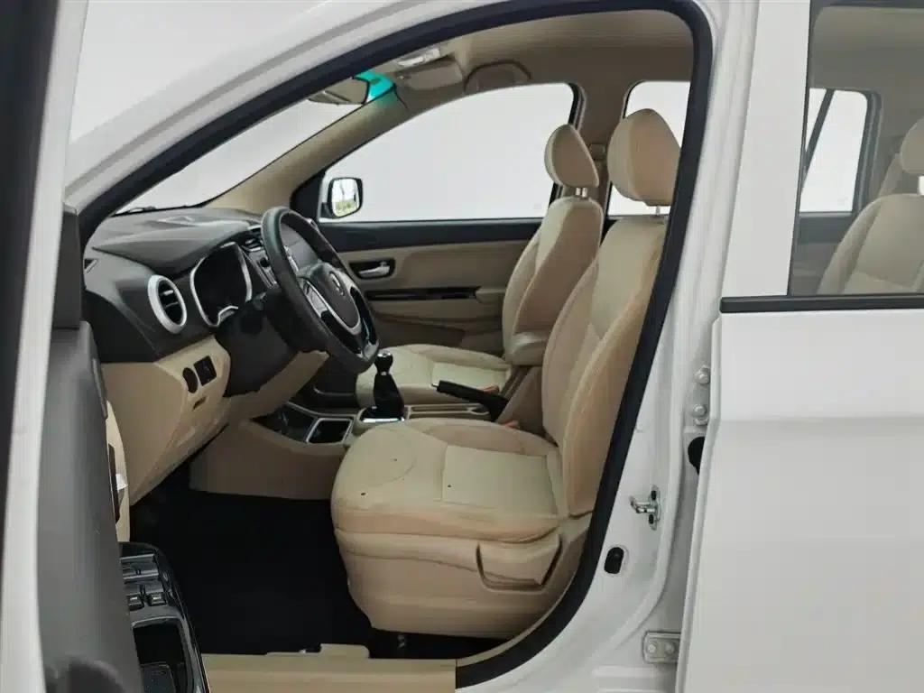 Brilliance Jinbei 750 2015 Model 1.5L Comfort Edition — миниатюра 10