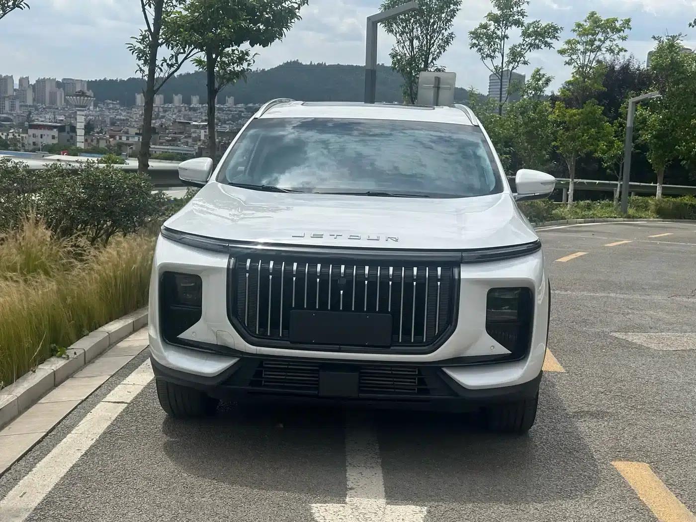 Jetour X90 PRO 2024 1.6T DCT Luxury Edition 7-seater — миниатюра 2