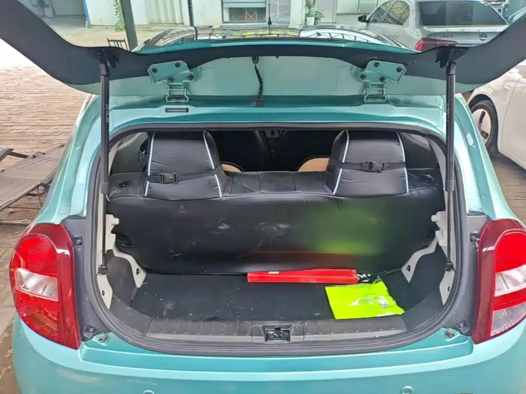 Yizhi EV2 2023 Auspicious Edition 201km Comfort Model — миниатюра 19