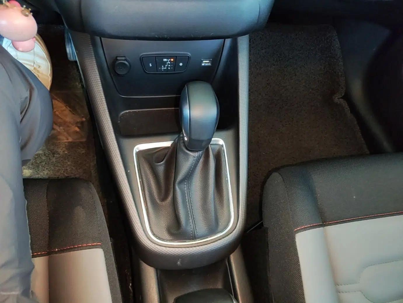 Citroen C4 AIRCROSS Yunyi 2018 350THP Automatic Internet E-Zhi Edition — миниатюра 16