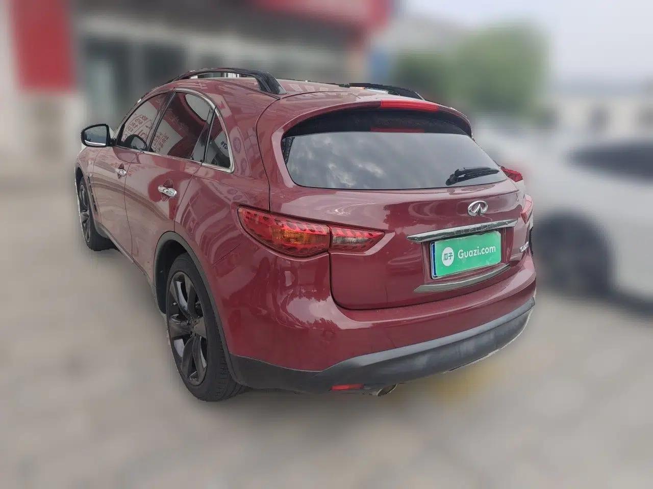 Infiniti QX70 2015 3.7L Shadow Edition — миниатюра 4