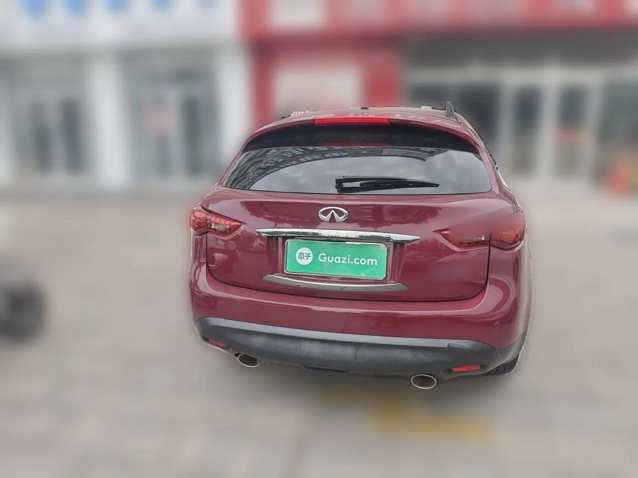 Infiniti QX70 2015 3.7L Shadow Edition — миниатюра 5
