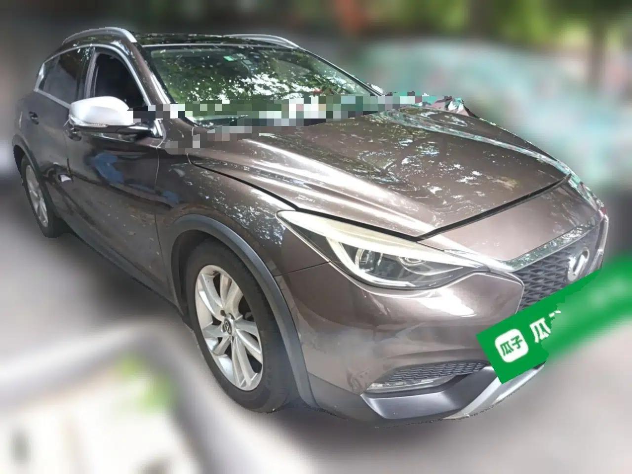 Infiniti QX30 2017 1.6T Two-Wheel-Drive Sport Edition — миниатюра 3