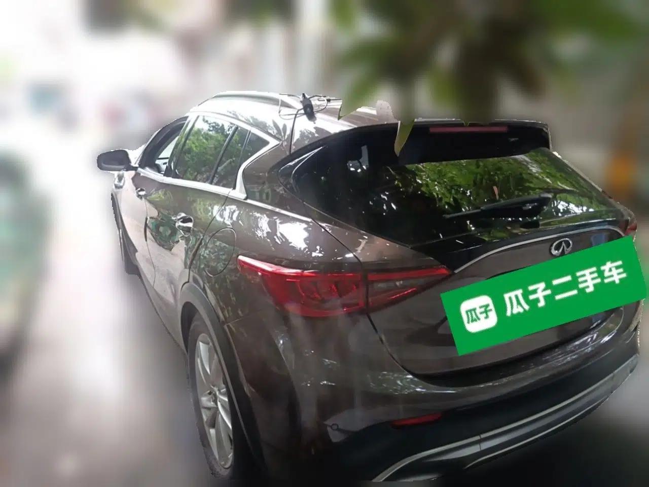 Infiniti QX30 2017 1.6T Two-Wheel-Drive Sport Edition — миниатюра 4