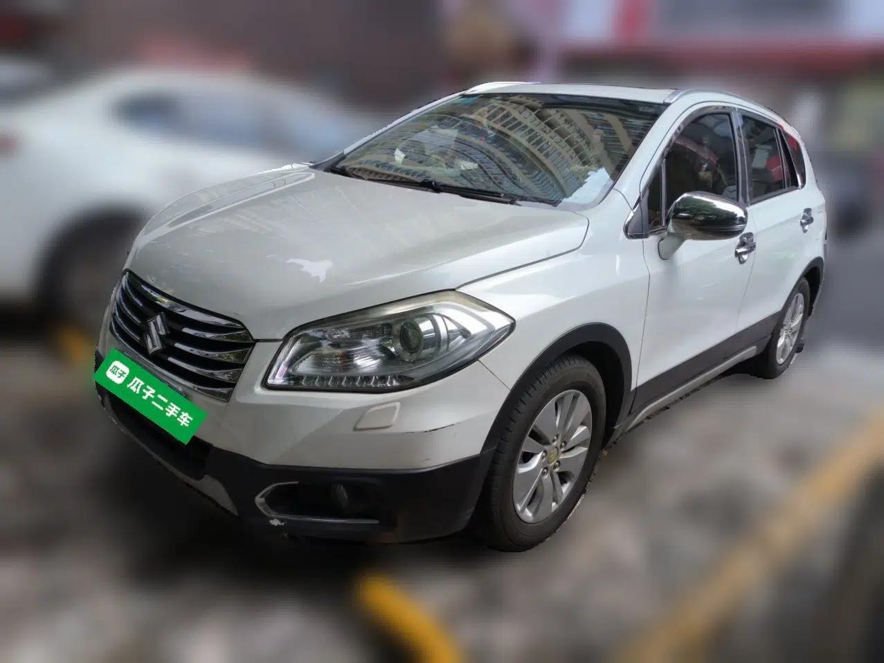 Suzuki S-Cross 2015 1.6L CVT Two-Wheel Drive Elite Version — миниатюра 1