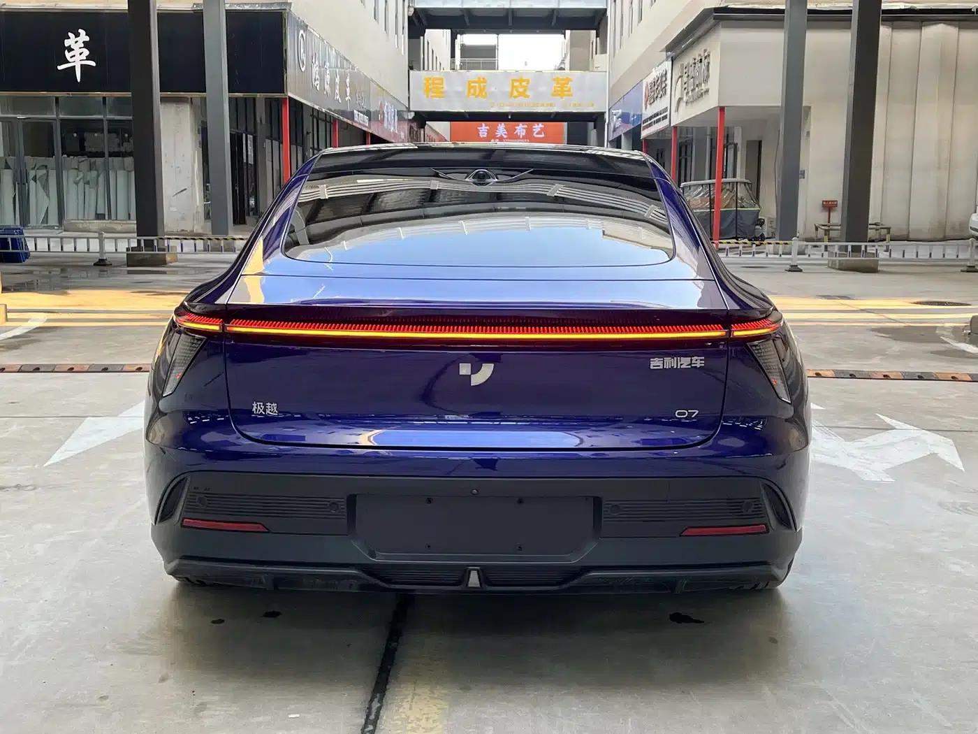 2024 Geely X7 Standard Edition — миниатюра 5