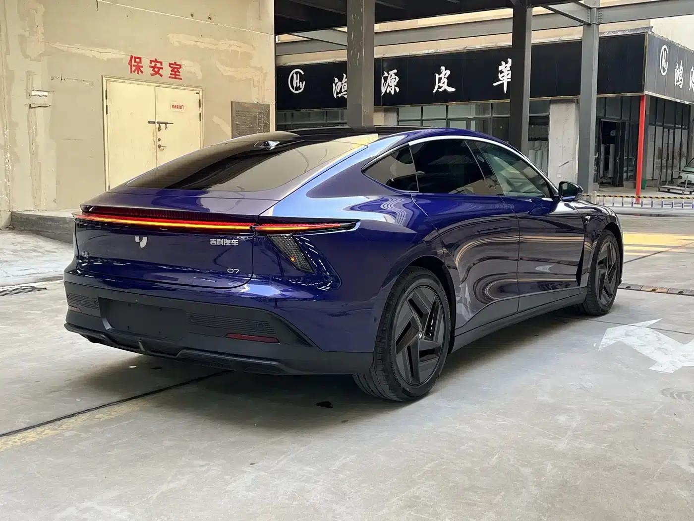 2024 Geely X7 Standard Edition — миниатюра 6