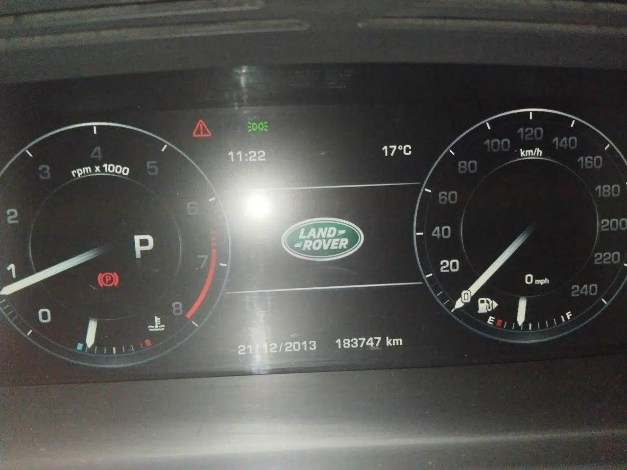 Land Rover Range Vogue 2015 3.0 V6 U.S.-Spec Executive Edition — миниатюра 11