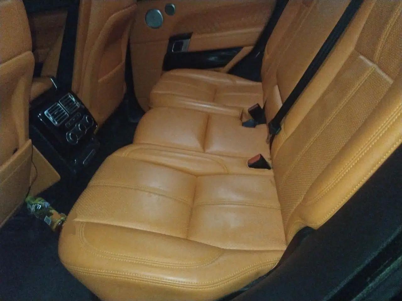 Land Rover Range Vogue 2015 3.0 V6 U.S.-Spec Executive Edition — миниатюра 17