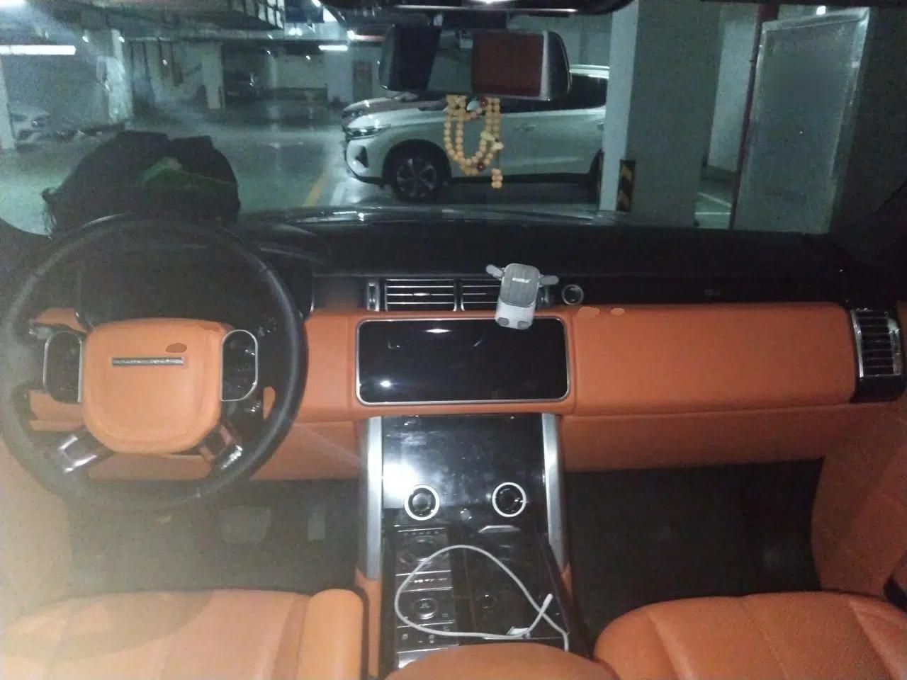Land Rover Range Vogue 2015 3.0 V6 U.S.-Spec Executive Edition — миниатюра 9
