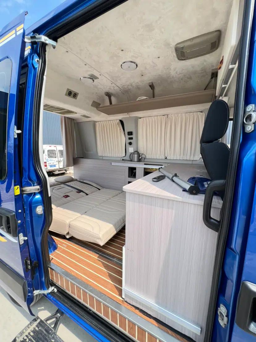 Iveco Eurocargo 2021 3.0T Automatic Chaorui Short Wheelbase High-Roof Side-Sliding Door F1C — миниатюра 19