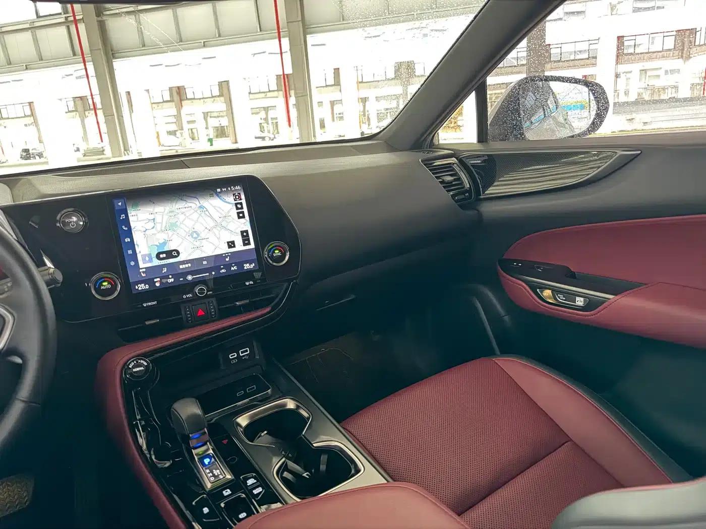 Lexus NX PHEV 2022 400h+ Comfort Edition — миниатюра 8