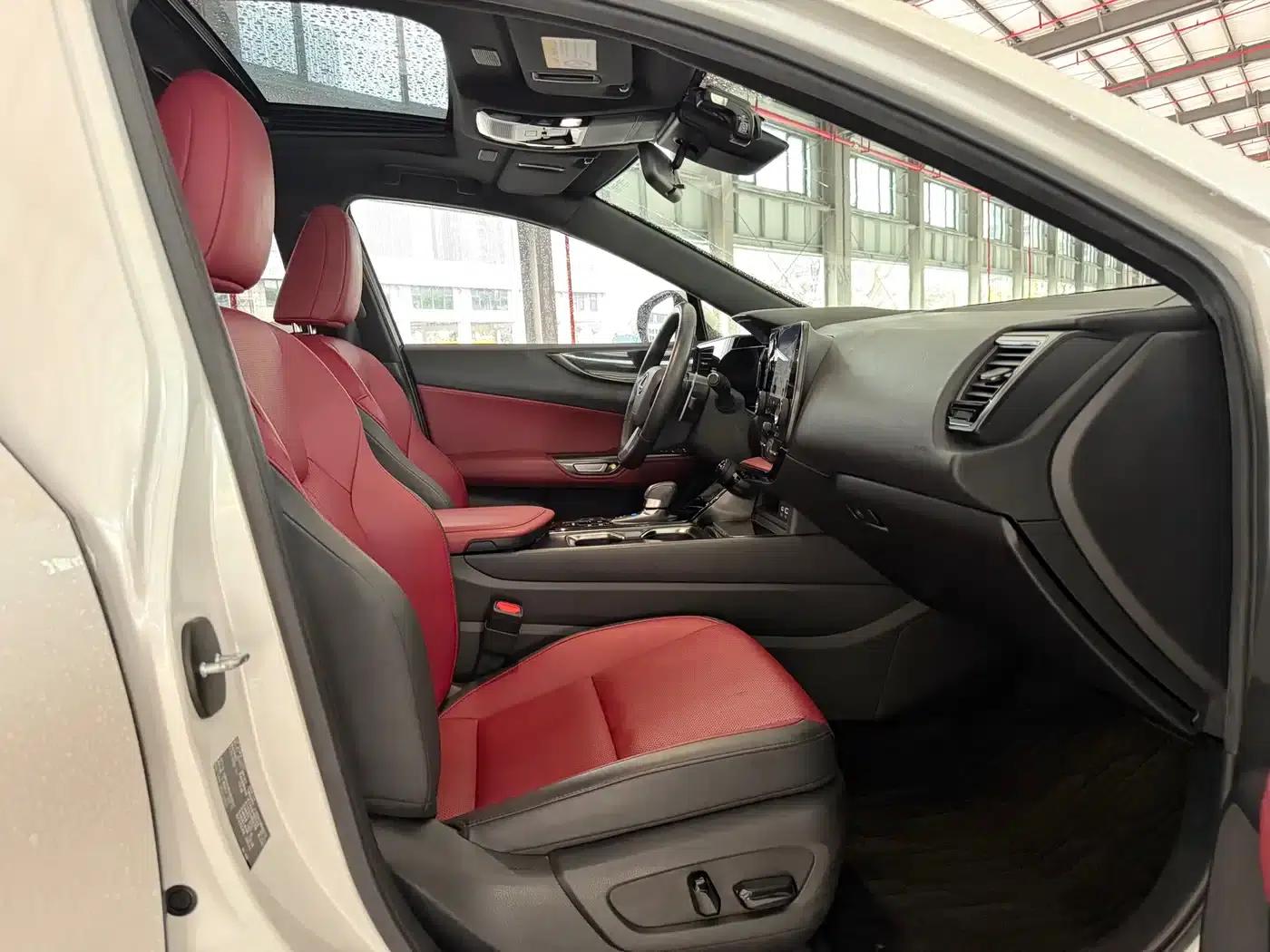 Lexus NX PHEV 2022 400h+ Comfort Edition — миниатюра 9