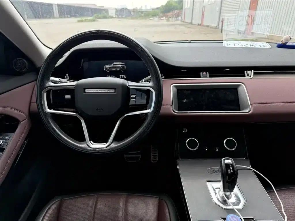 Range Rover Evoque Hybrid 2022 Model P300e Plug-in Electric Hybrid — миниатюра 6
