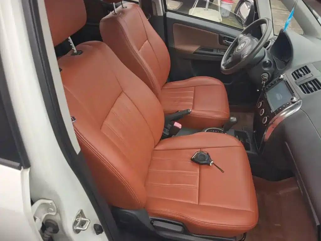 SX4 2013 1.6L Automatic Cool Edition — миниатюра 25