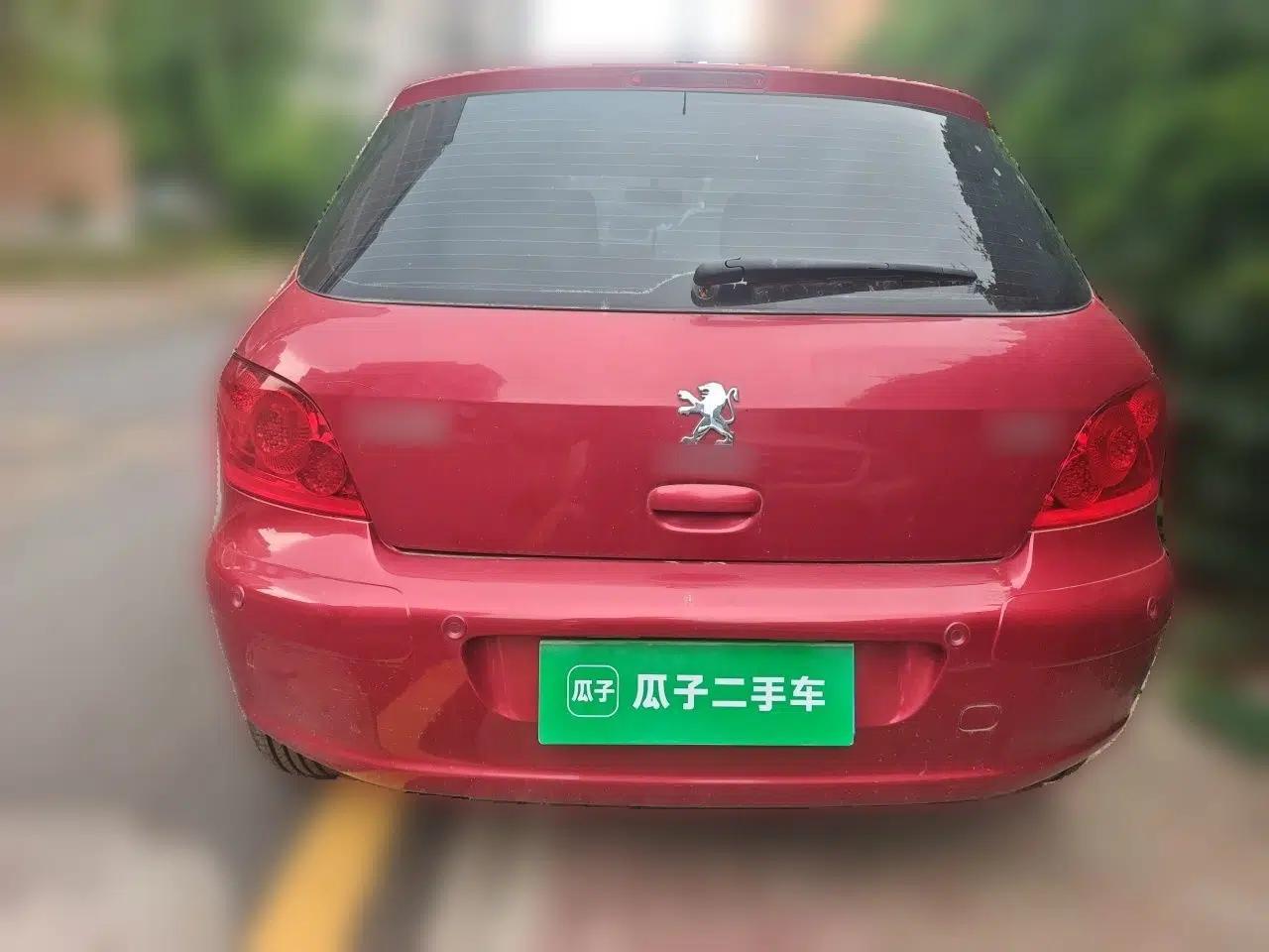 Peugeot 307 2010 Hatchback 1.6L Automatic Comfort Edition — миниатюра 5