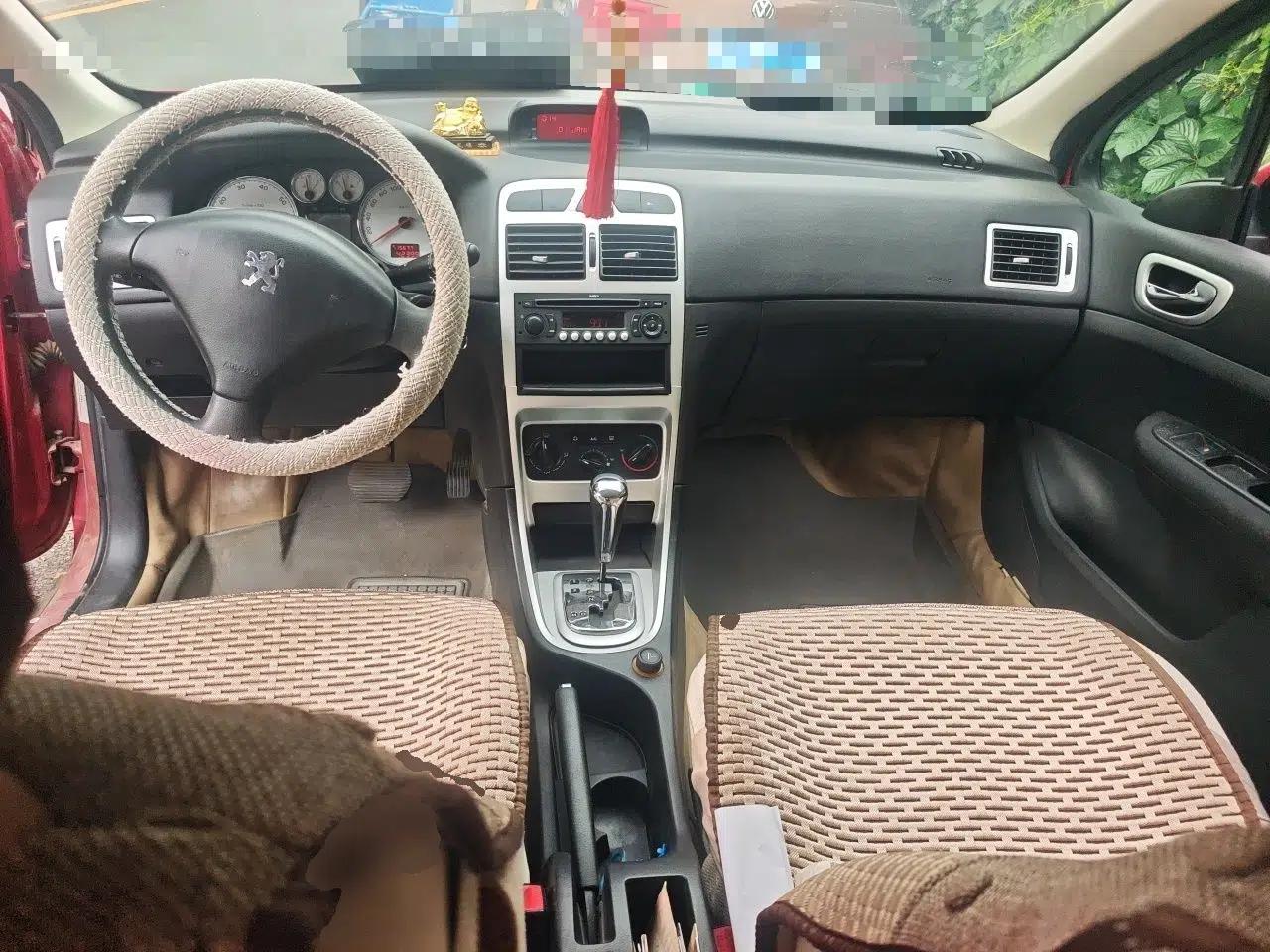 Peugeot 307 2010 Hatchback 1.6L Automatic Comfort Edition — миниатюра 9