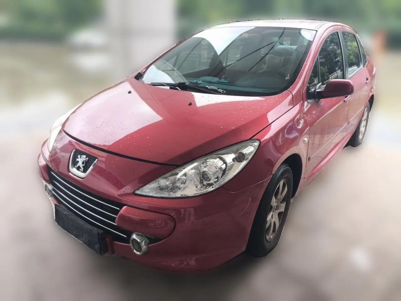 Peugeot 307 2010 Sedan 1.6L Automatic Luxury Edition — миниатюра 1