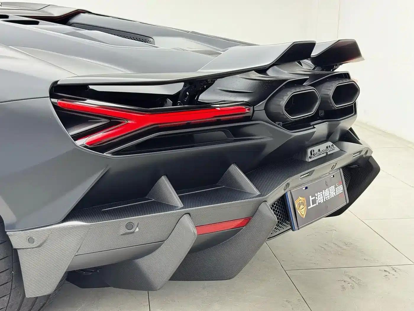 Revuelto 2023 6.5L PHEV Standard Edition — миниатюра 13