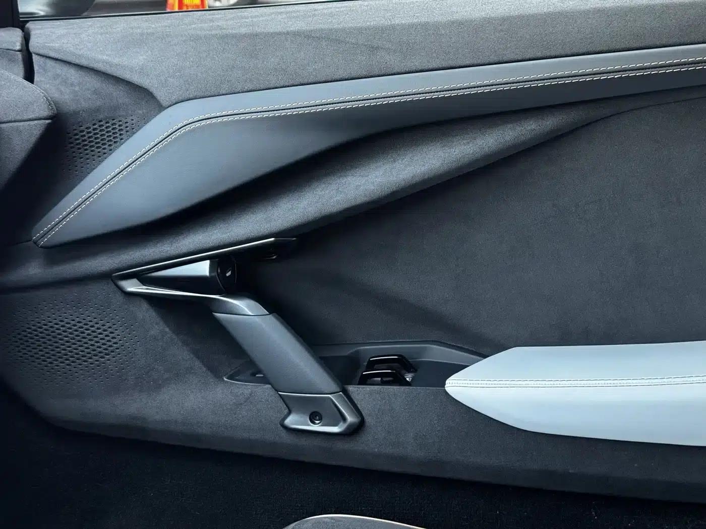 Revuelto 2023 6.5L PHEV Standard Edition — миниатюра 24