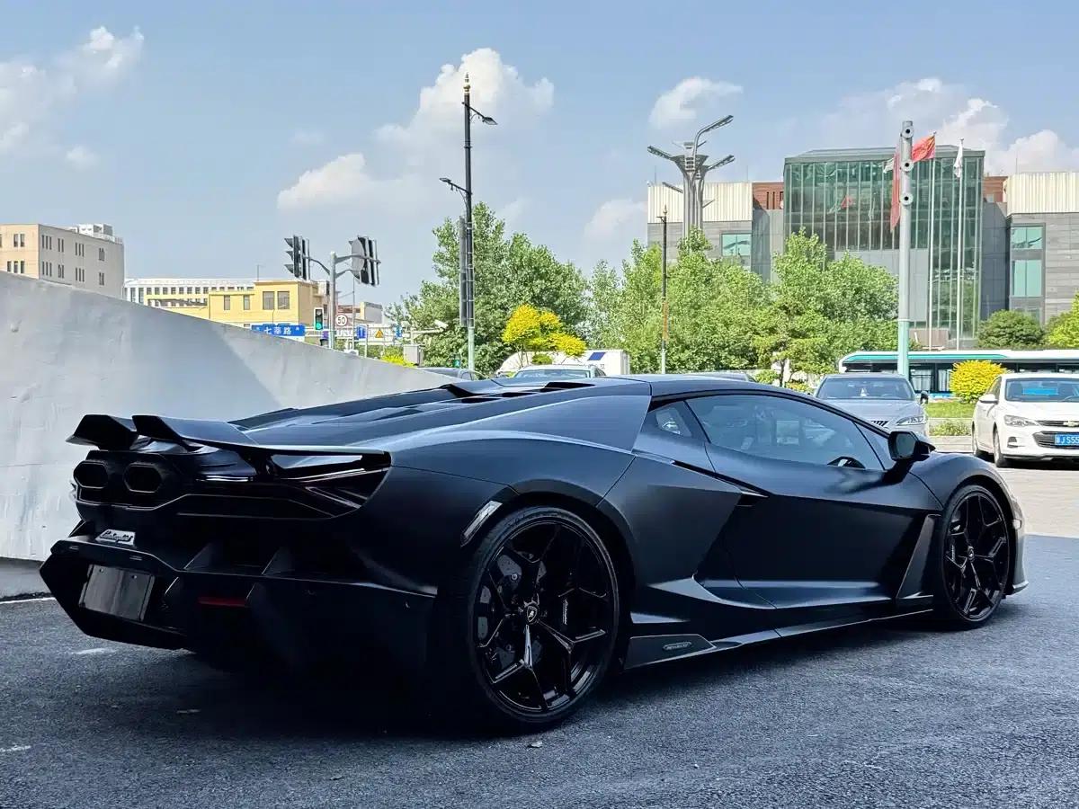 Revuelto 2023 6.5L PHEV Standard Edition — миниатюра 4