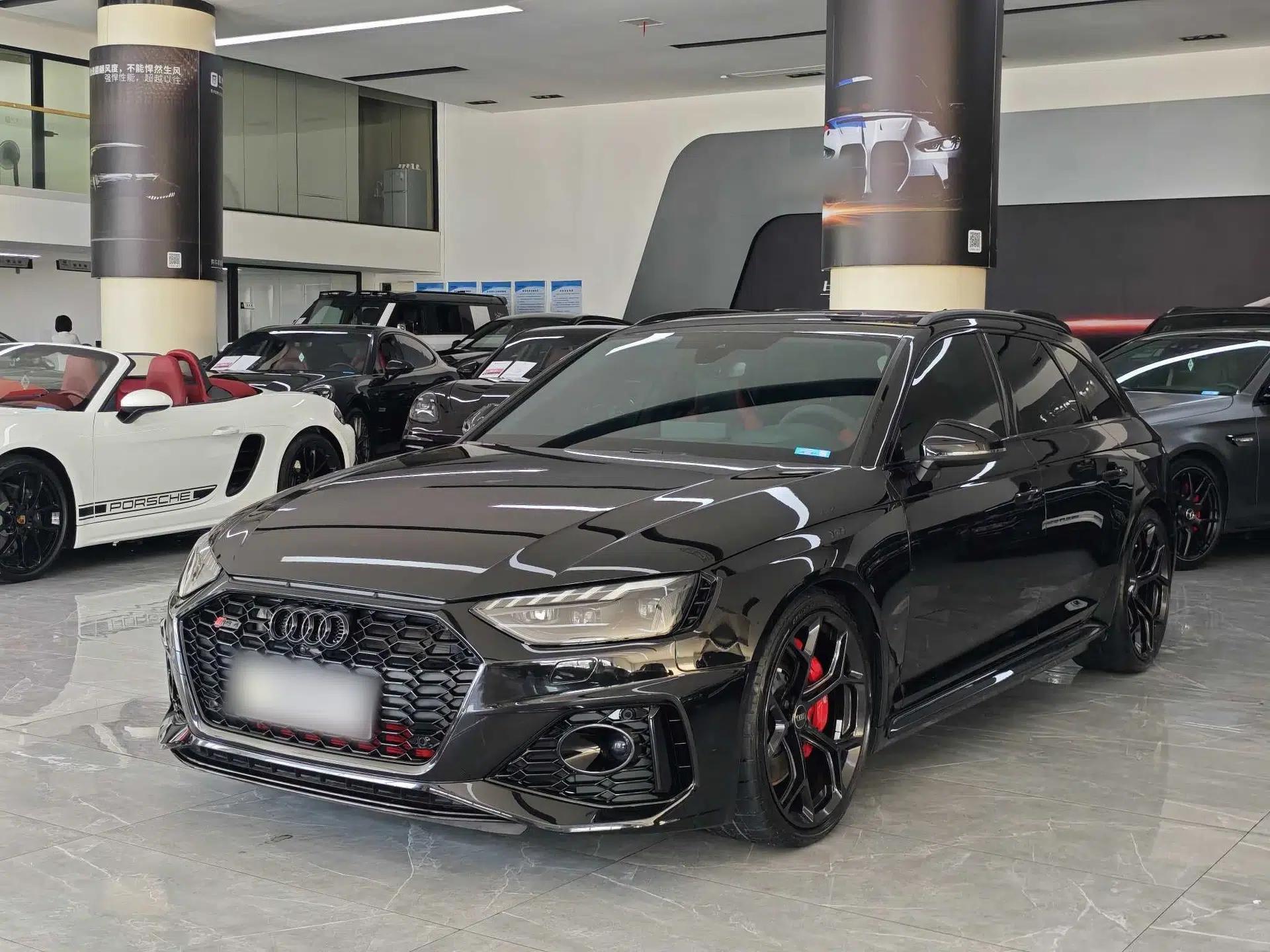 Audi RS 4 2024 RS4 Avant Prestige Edition — миниатюра 1