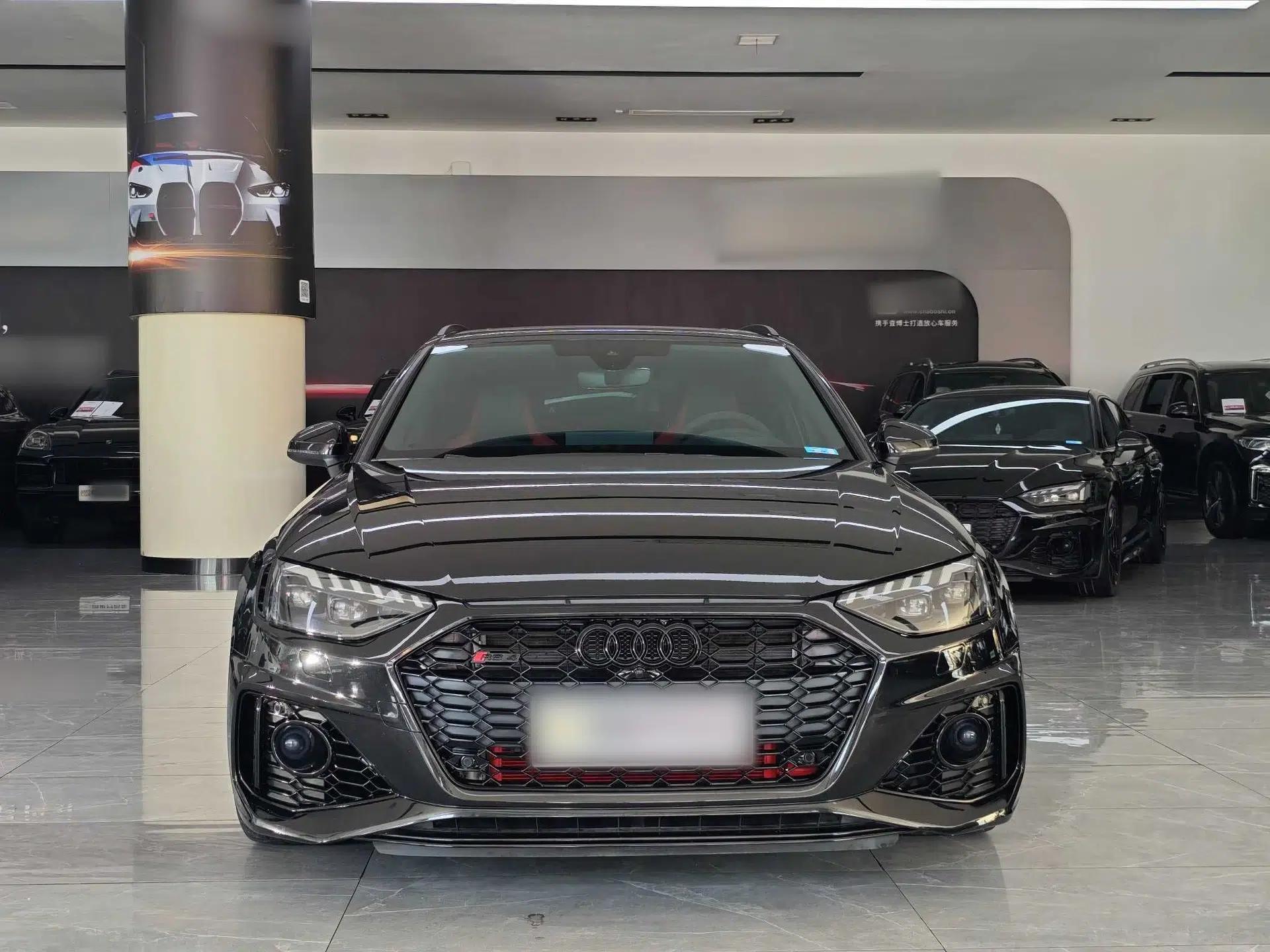Audi RS 4 2024 RS4 Avant Prestige Edition — миниатюра 2